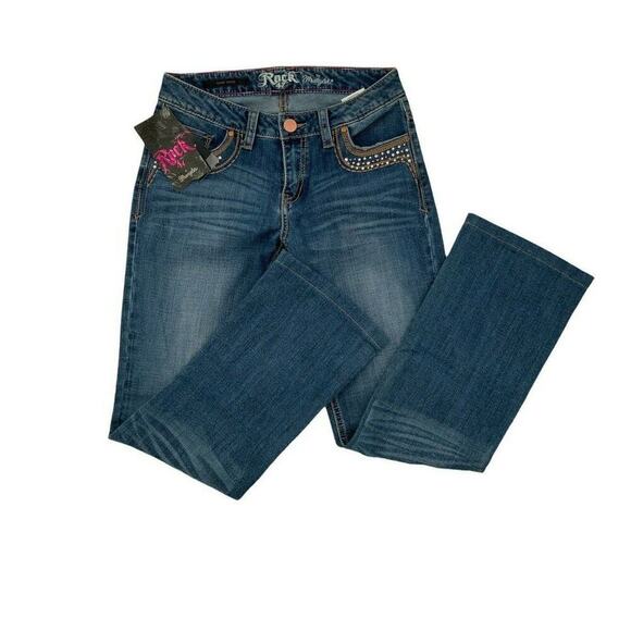 Wrangler Rock 47 Jeans Women 28X30 Low Rise Rhinestone Pocket Whiskers Denim NWT - Picture 2 of 12
